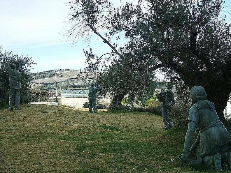 Hostal Los Claveles Baena Kültér fotó
