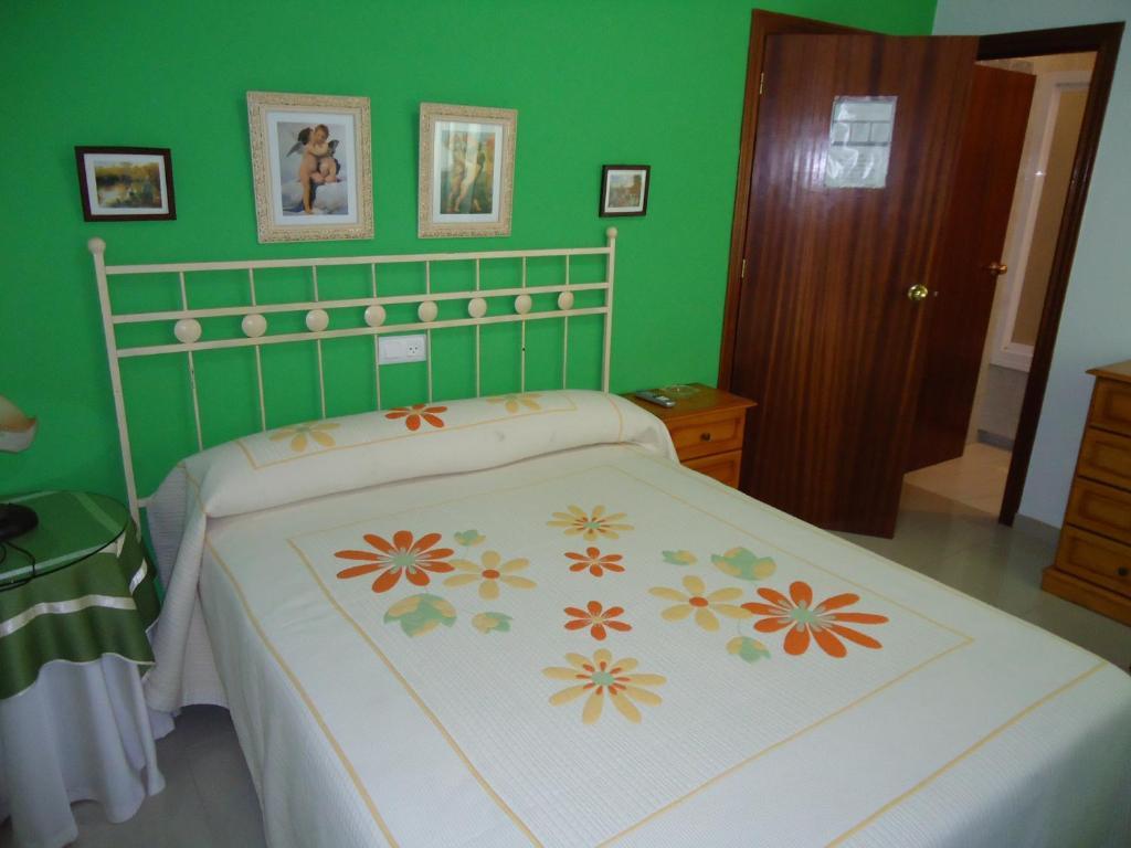 Hostal Los Claveles Baena Szoba fotó